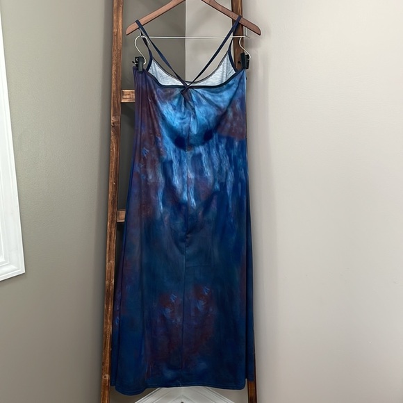 Super cute cosmic maxi!!! Looks like a chandelier in front!!! - Picture 6 of 7